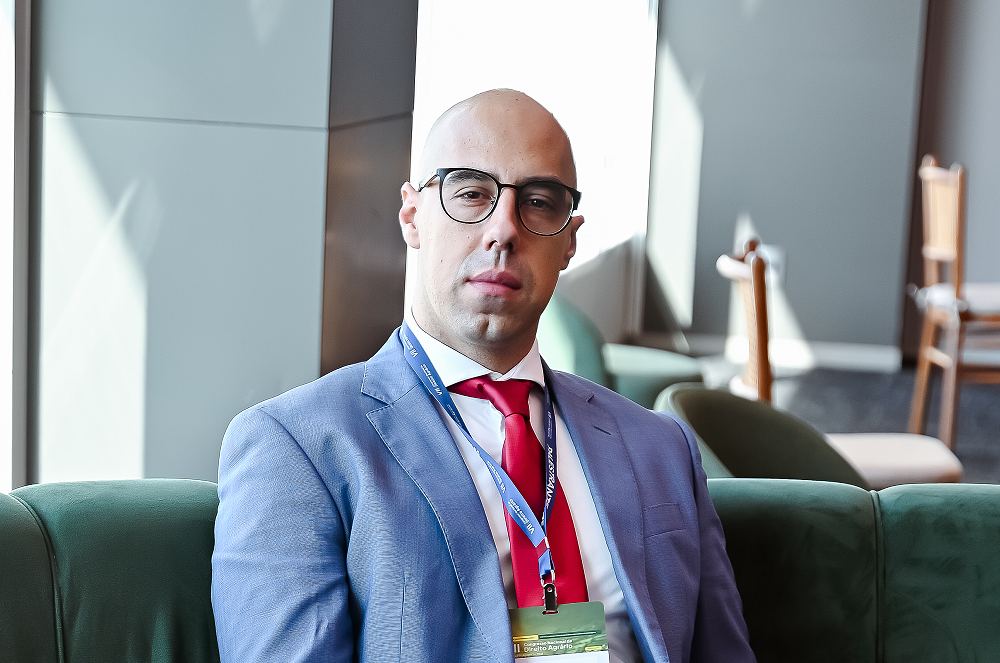 Sthefano Cruvinel participa de Simpósio promovido pelo ILAES sobre envelhecimento e inclusão
